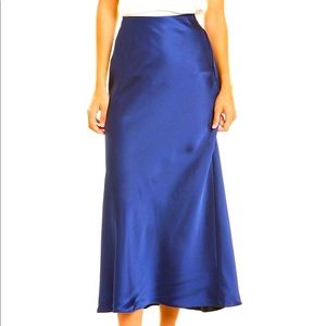 Club Monaco midi midnight blue skirt! EUC. Worn once for a  Xmas party!
